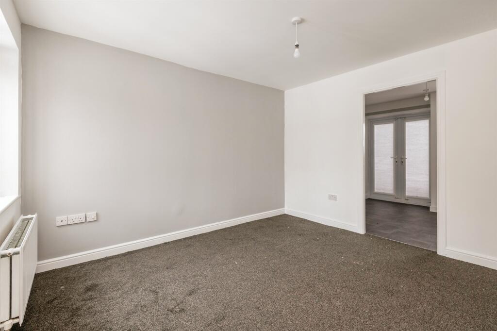 Additional image 18 of Lime Vale Way, Bradford