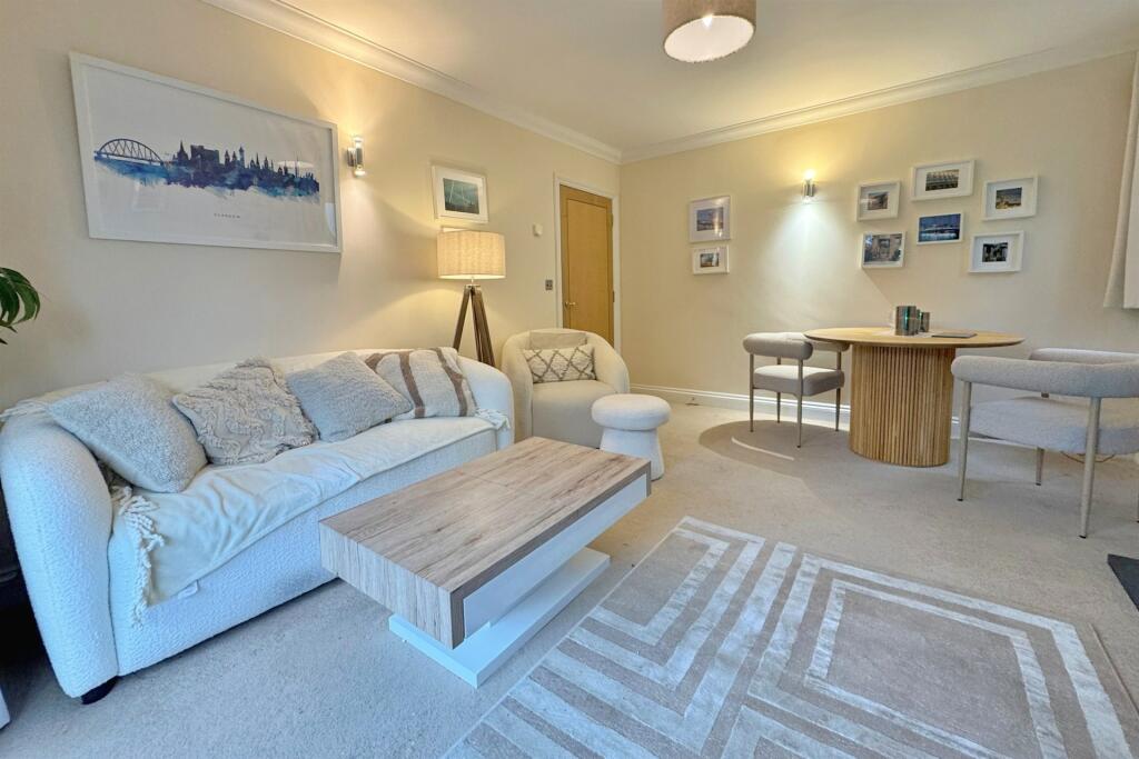 Additional image 7 of West Cliff