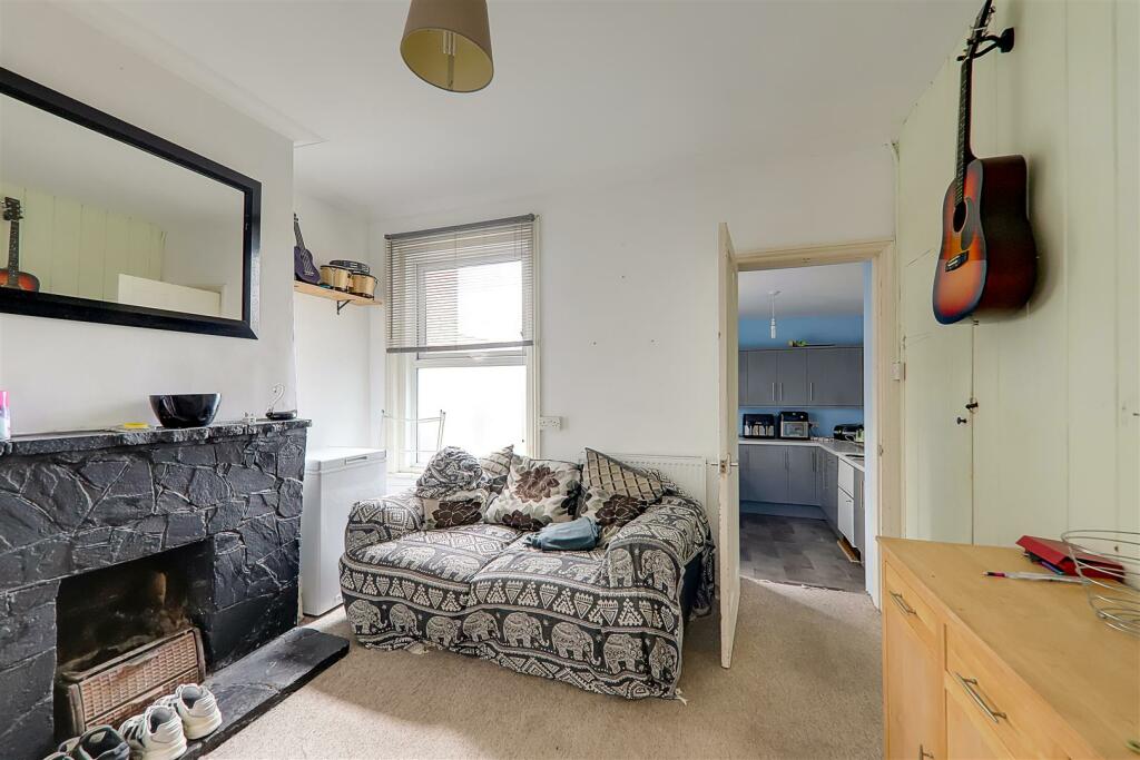 Additional image 3 of Sompting Road, Broadwater, Worthing, West Sussex