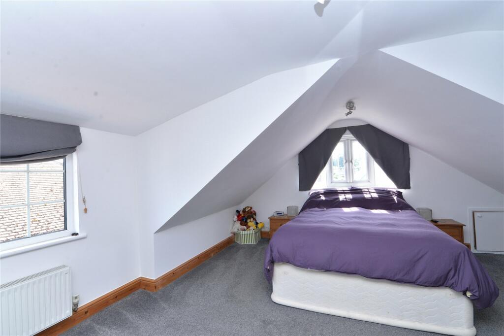 Additional image 4 of Barton Lane, Barton on Sea, New Milton, Hampshire, BH25