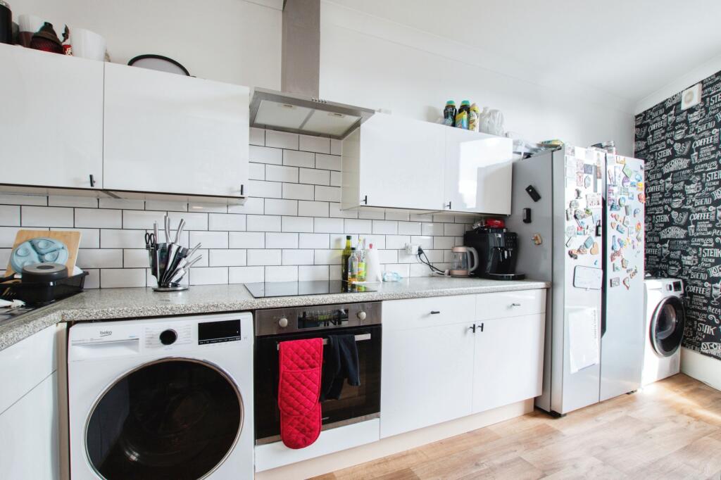 Additional image 5 of Holdenhurst Road, Bournemouth, Dorset, BH8