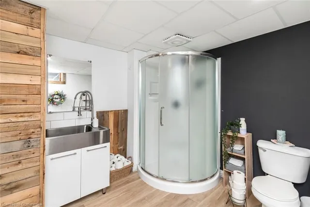 Additional image 29 of 41 Brentwood Dr