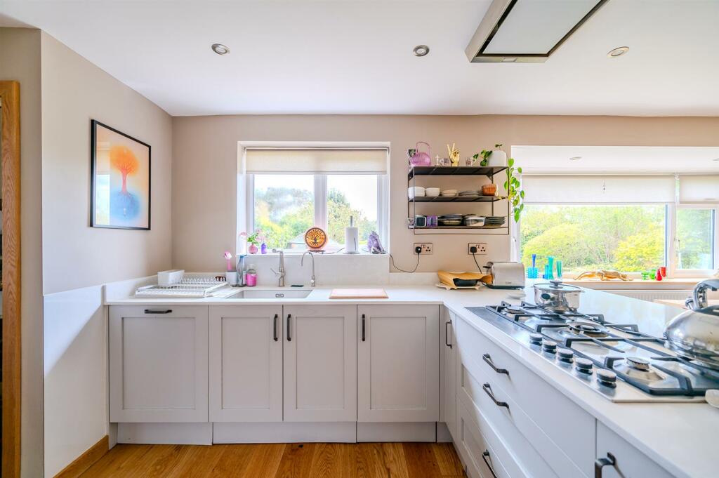 Additional image 13 of Sutton Avenue, Seaford