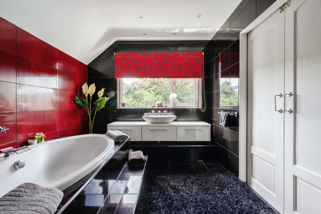 Additional image 11 of Maytree Avenue, WORTHING