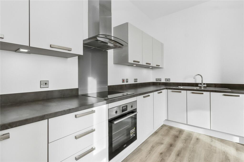 Additional image 10 of Macauley Drive, Eastbourne, BN23