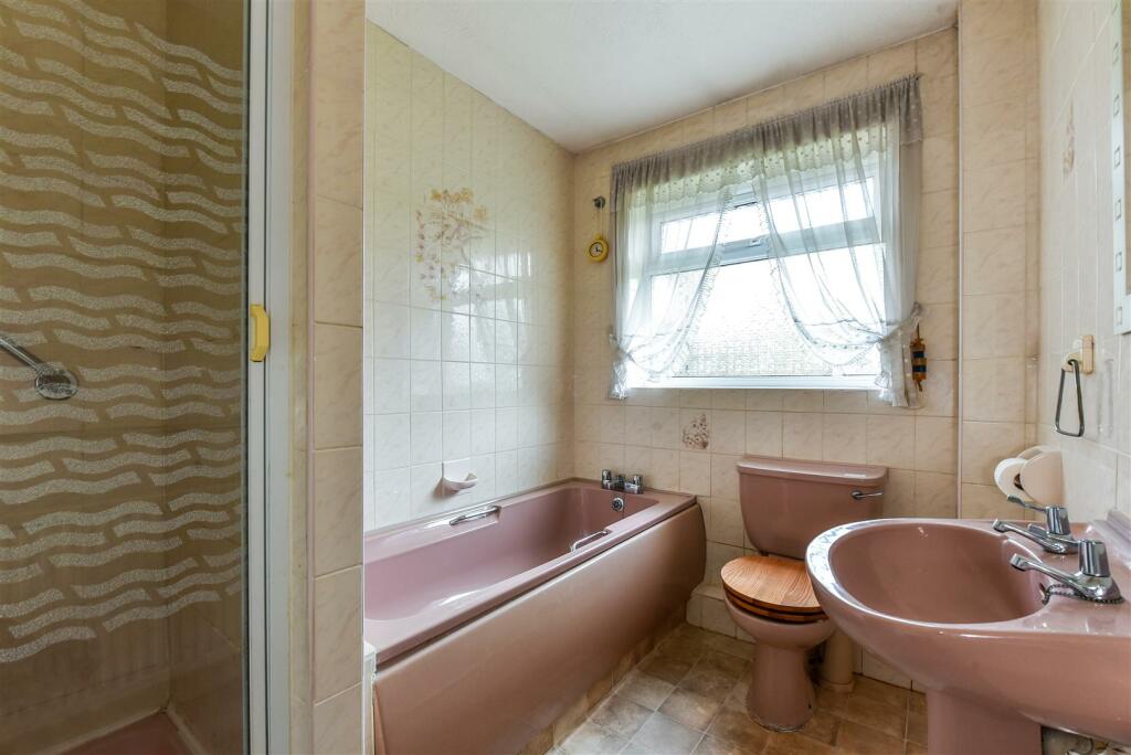 Additional image 15 of West VIew Drive, Yapton