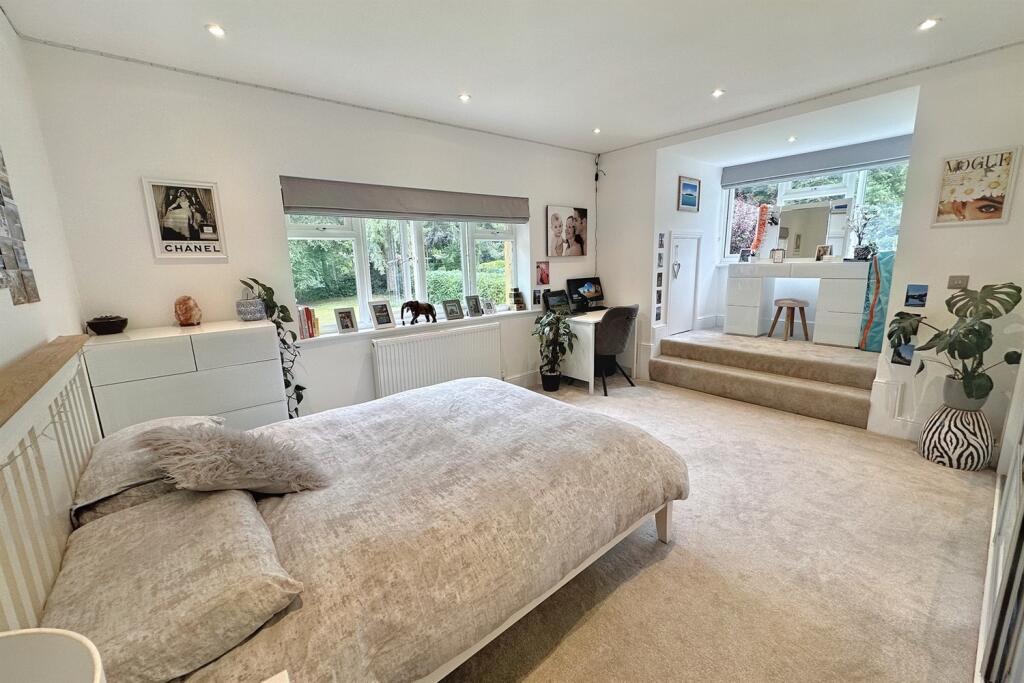 Additional image 19 of Ferndown