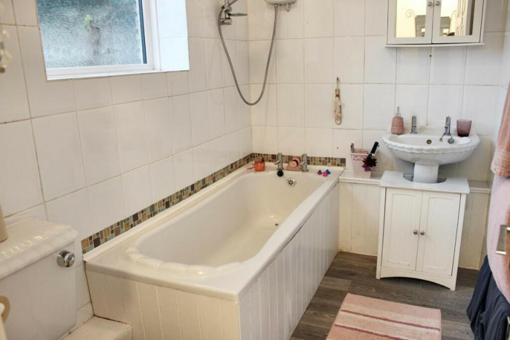 Additional image 9 of Battle Road, Hailsham, BN27 1