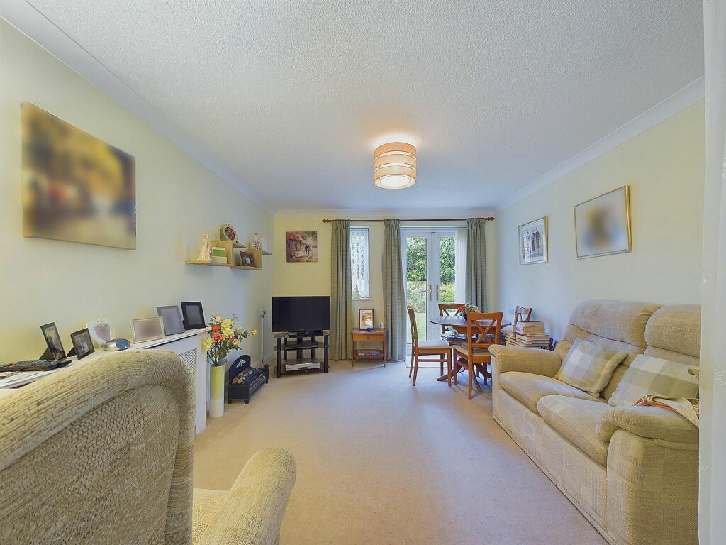 Additional image 15 of The Courtyard, Offington Lane, Worthing BN14 9RT