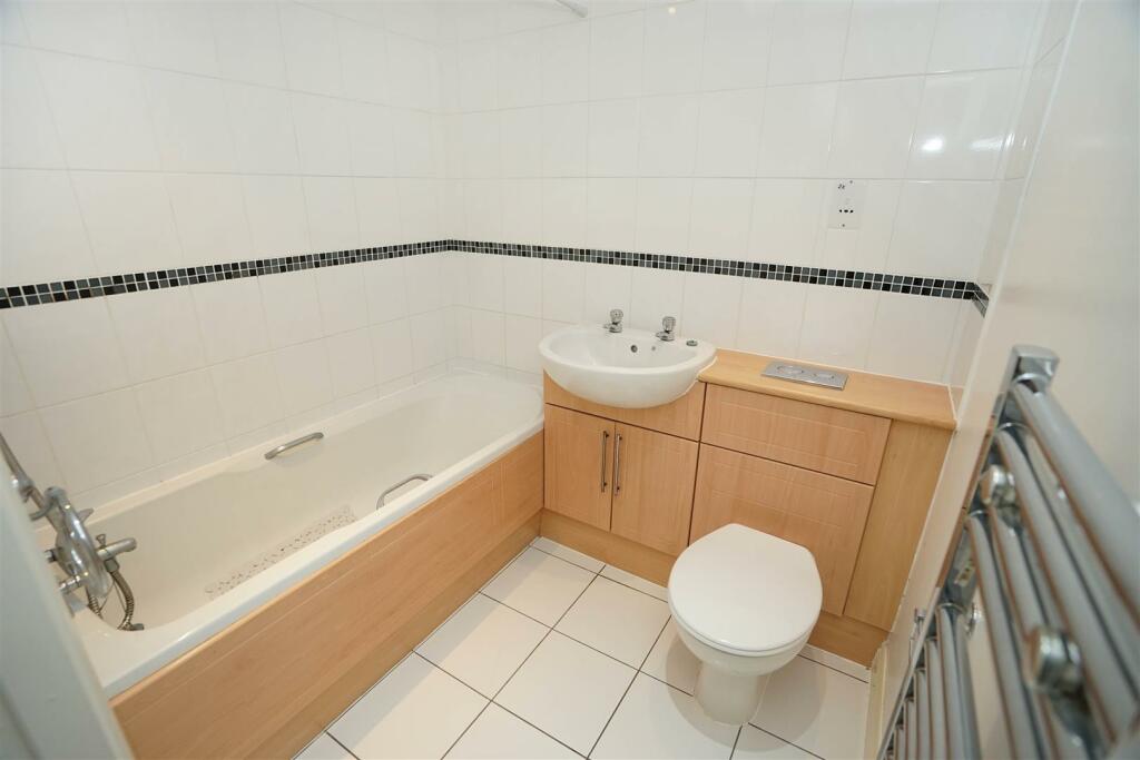 Additional image 12 of Cravenwood Rise, Westhoughton, Bolton