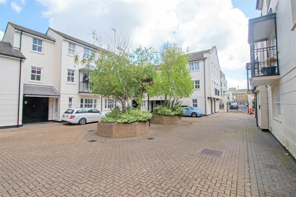 Additional image 10 of Russell Mews, Brighton
