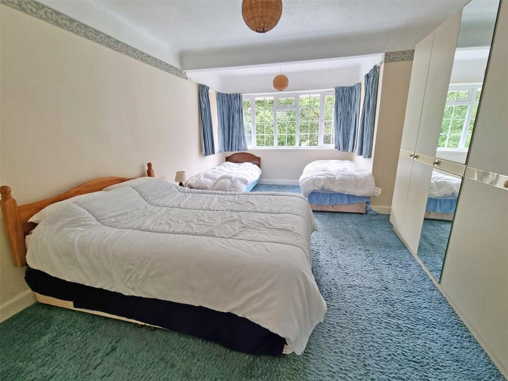 Additional image 12 of Barrs Avenue, New Milton, Hampshire, BH25