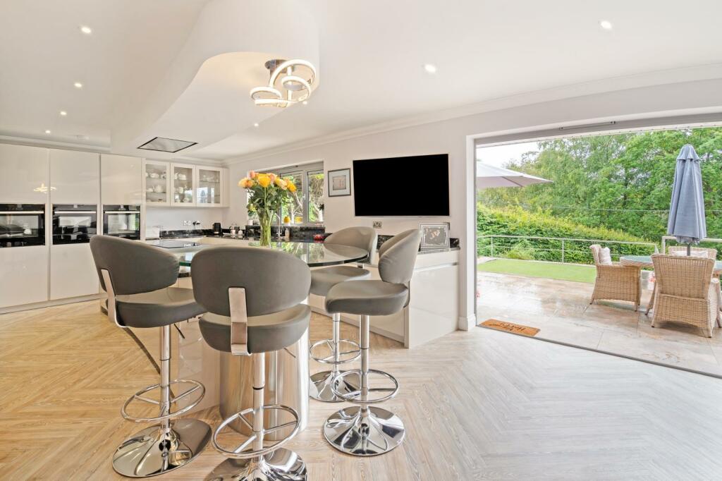 Additional image 4 of Boundary Drive, Colehill, Wimborne, Dorset, BH21