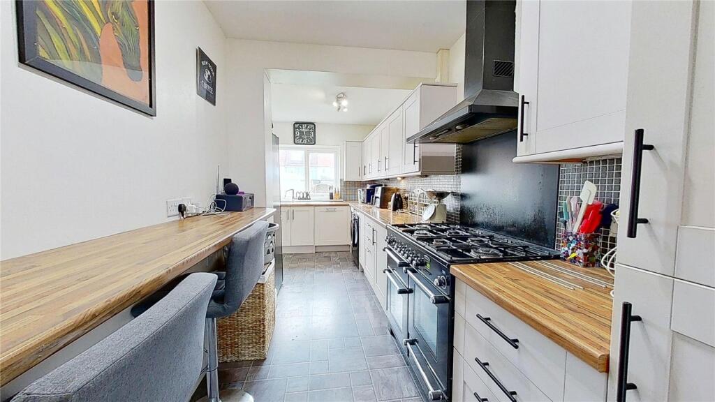 Additional image 8 of Grand Avenue, Lancing, West Sussex, BN15