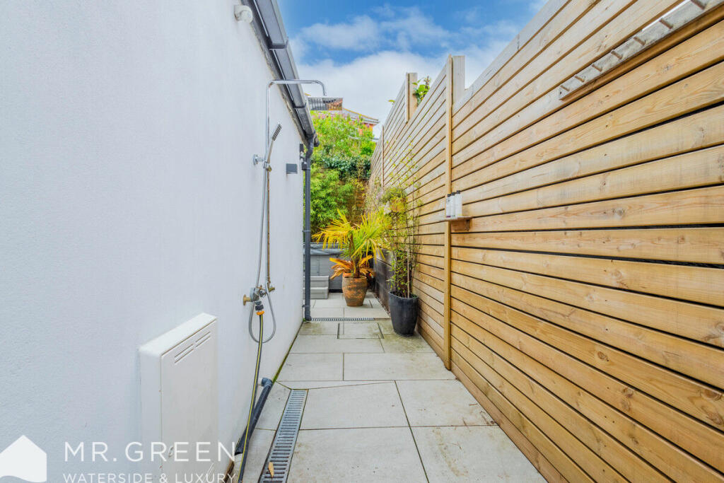 Additional image 6 of Old Bridge Road, Iford, Bournemouth, BH6 5RG