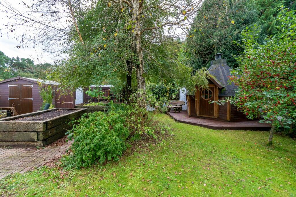 Additional image 28 of Wimborne Road East, Ferndown, BH22