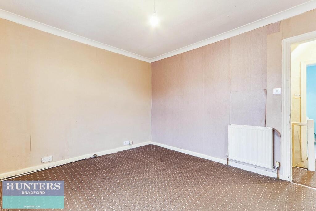 Additional image 10 of (TN) , Woodhall Avenue, Thornbury, Bradford, West Yorkshire, BD3 7BU