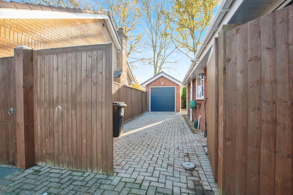 Additional image 4 of Noon Hill Drive, Verwood, BH31