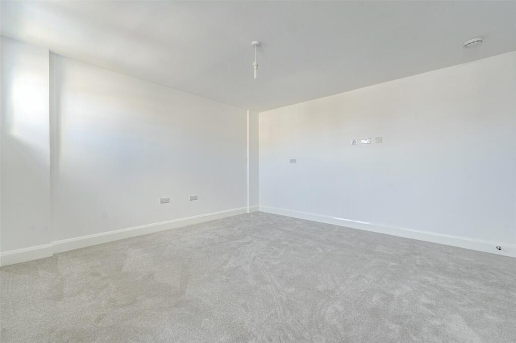 Additional image 25 of Vista Mare East, 42 West Parade, West Worthing, West Sussex, BN11