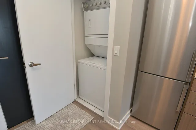 Additional image 22 of 5220 Dundas St Unit D509