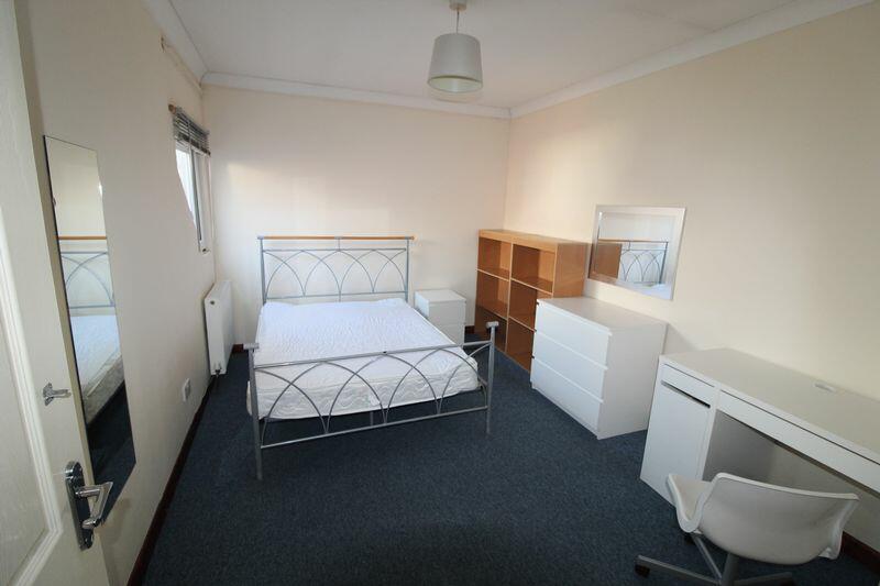 Additional image 10 of AVAILABLE SEPTEMBER 2025 -4 Double bedroom Student property Bournemouth