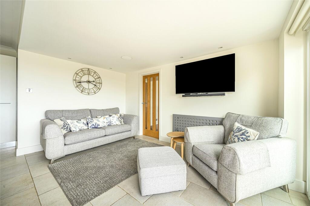 Additional image 33 of Barton Common Road, Barton On Sea, Hampshire, BH25