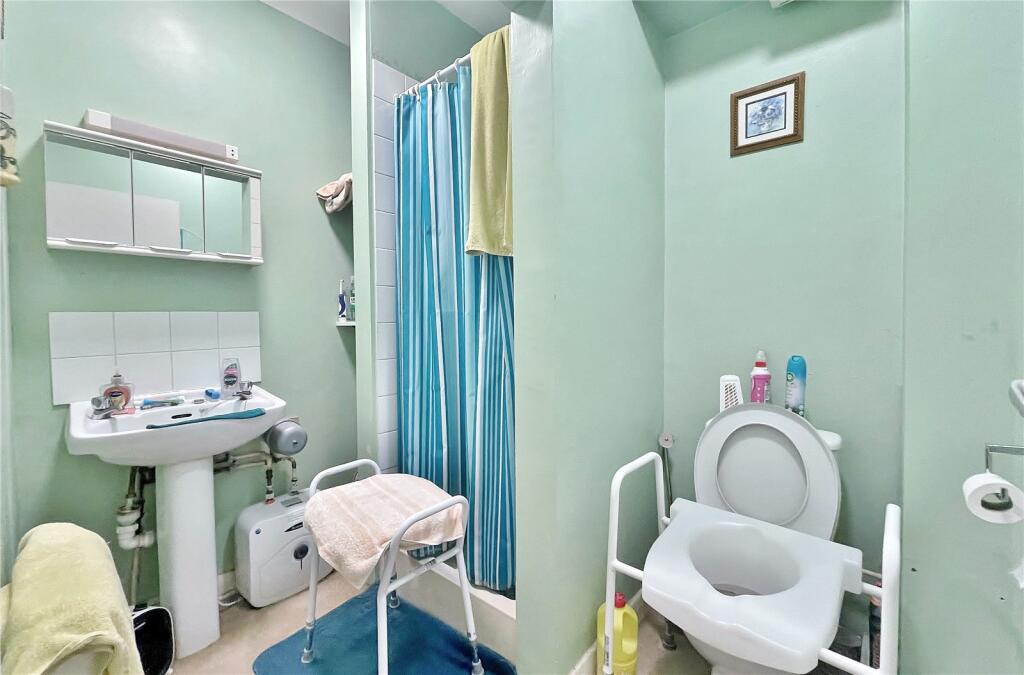 Additional image 19 of Reigate Road, Worthing, West Sussex, BN11