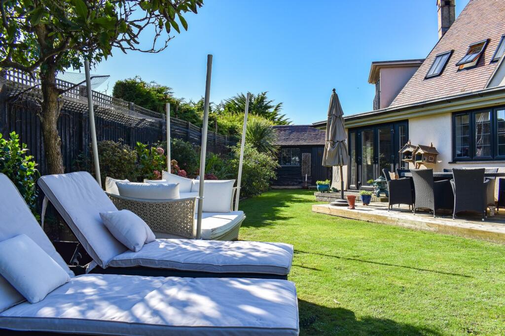 Additional image 19 of Solent Road, Hengistbury Head, Southbourne, BH6