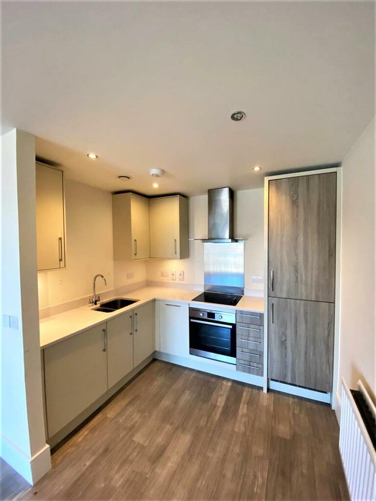 Additional image 3 of The Summit, Upper Terrace Road