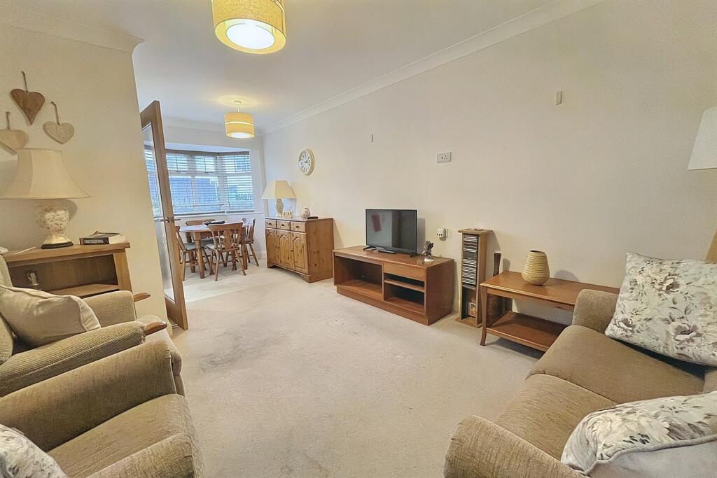 Additional image 13 of Tuckton