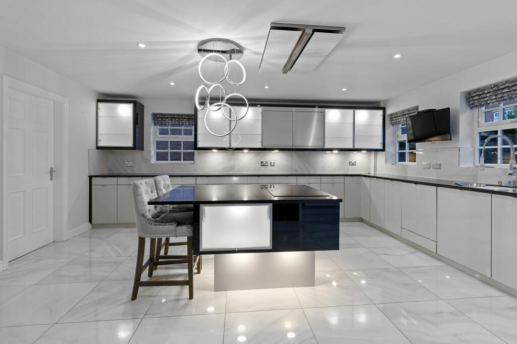 Additional image 13 of Chorley New Road, Bolton, BL1