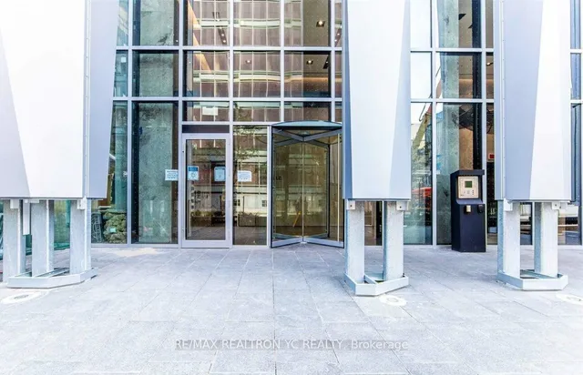 Additional image 30 of 1 Yorkville Ave Unit 3309