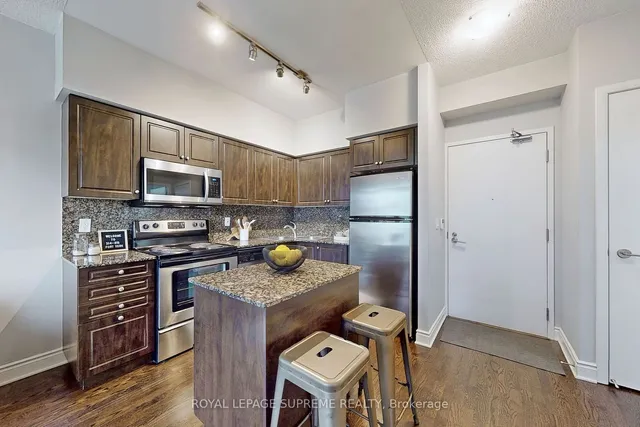 Additional image 12 of 215 Fort York Blvd Unit 314