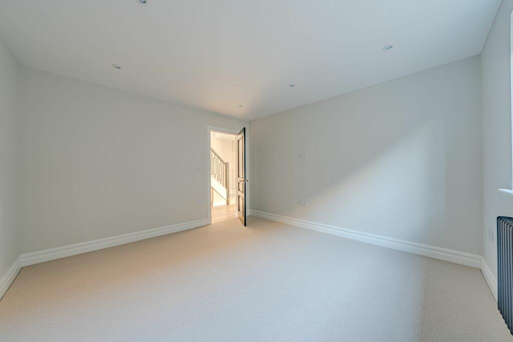 Additional image 13 of Pauntley Road, Christchurch, BH23