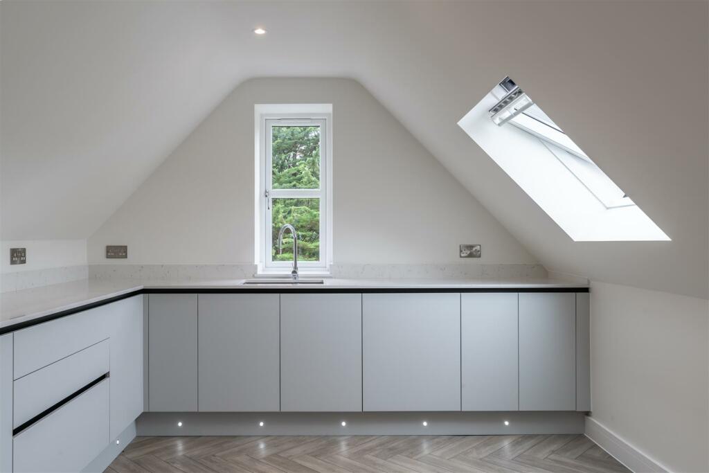 Additional image 9 of Golf Links Road, Ferndown