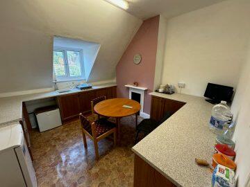 Additional image 11 of Delph House, 40 Upper Golf Links Road