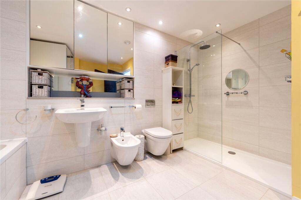 Additional image 8 of The Beach Residences, Marine Parade, Worthing, West Sussex, BN11