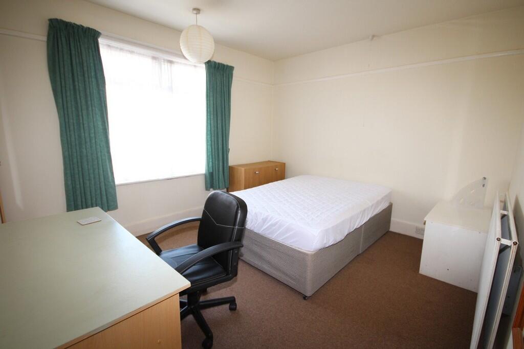 Additional image 4 of Malmesbury Park Road, Bournemouth