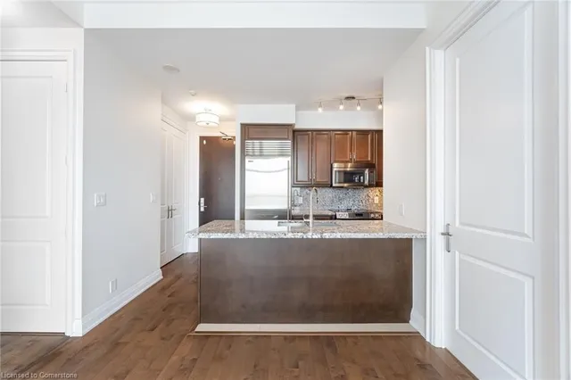 Additional image 9 of 4908 Absolute Ave