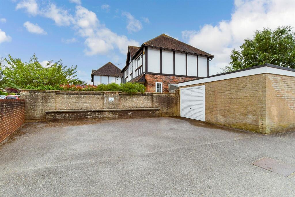 Additional image 11 of Cissbury Avenue, Worthing, West Sussex