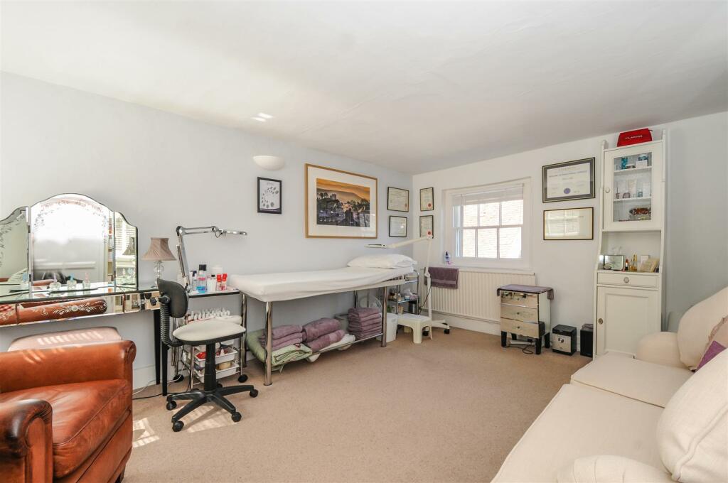 Additional image 9 of Tarrant Street, Arundel