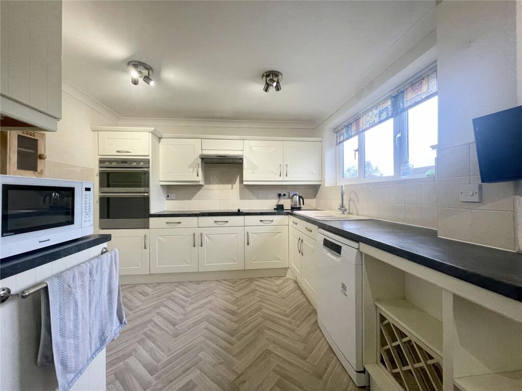 Additional image 4 of Gladstone Close, Stanpit, Christchurch, Dorset, BH23