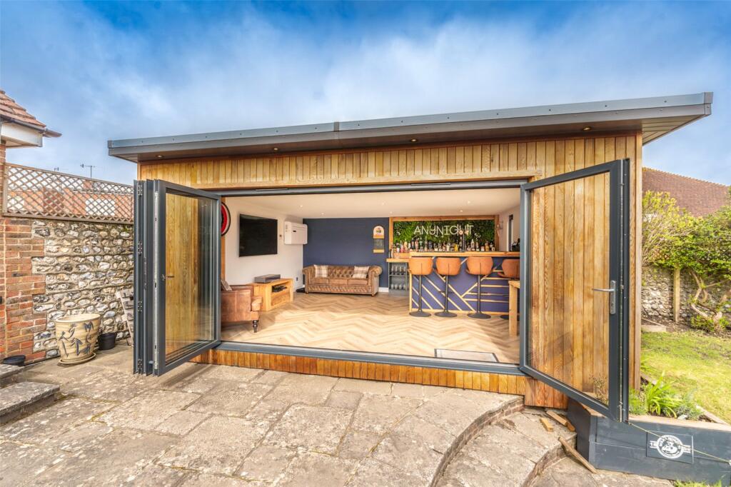 Additional image 37 of High Street, Tarring, Worthing, West Sussex, BN14