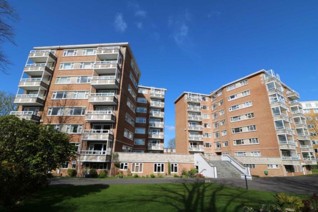 West Cliff, Bournemouth