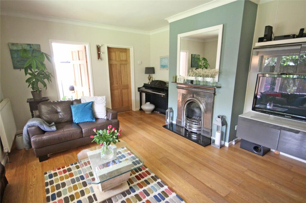 Additional image 15 of Appletree Close, New Milton, Hampshire, BH25