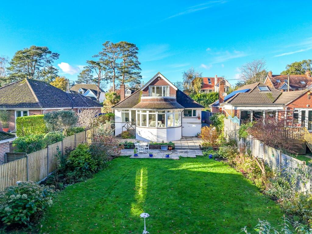 Additional image 21 of Elphinstone Road, Highcliffe, Christchurch, BH23