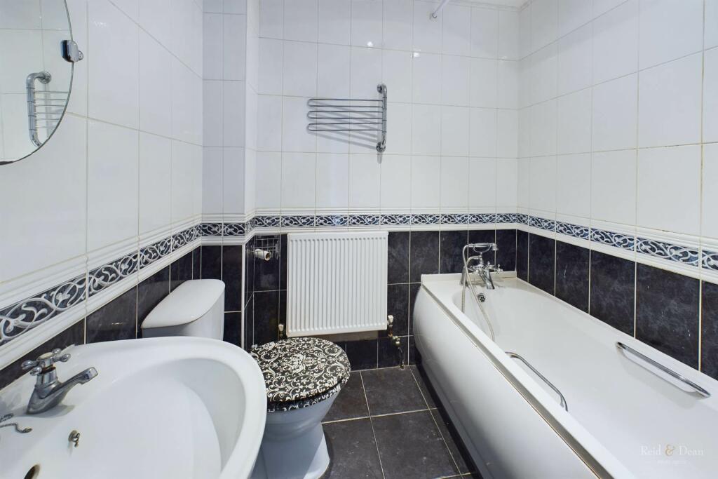 Additional image 13 of Lakelands Close, Eastbourne