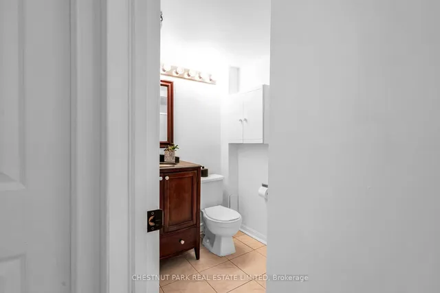 Additional image 26 of 70 Shaftesbury Ave Unit 3