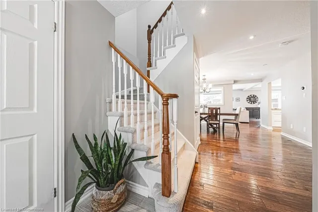 Additional image 4 of 94 Valmont St