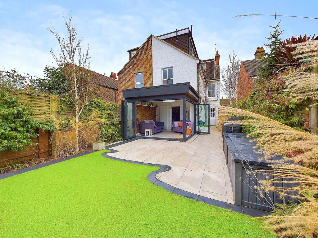 Additional image 3 of Gordon Road, Shoreham by Sea